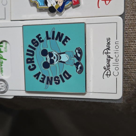 Disney Accessories - NWT DISNEY PARKS CRUISE LINE, MICKEY MOUSE TRADING PIN blue and green